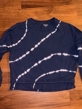 Athleta Navy Blue Tie-Dye Cropped Sweatshirt